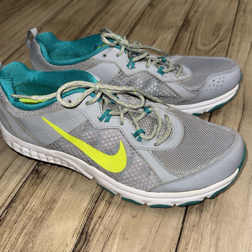 Nike Wild Trail 643074-003 Gray Low Top Lace Up Trail Running Shoes Women's 12